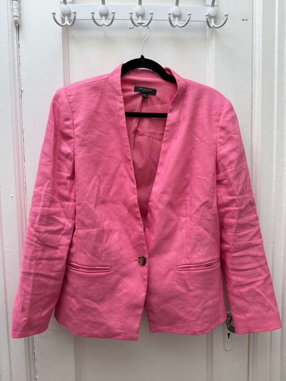 Ann Taylor petite one button blazer